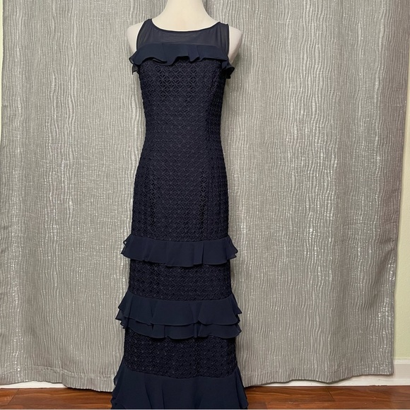 Kay Unger tiered ruffle gown - Picture 2 of 8